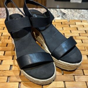 Black Espadrille Wedge Sandals - Women's Comfortable Summer Shoes